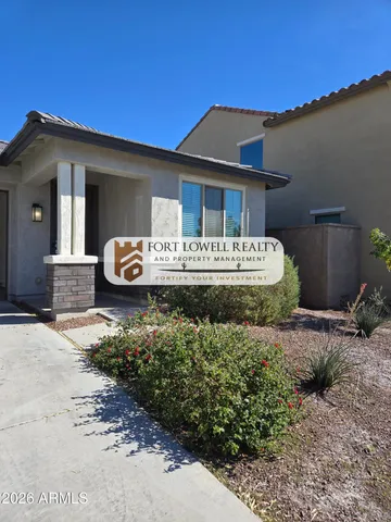 $2,300 | 2117 North 209th Lane, Buckeye, AZ 85396