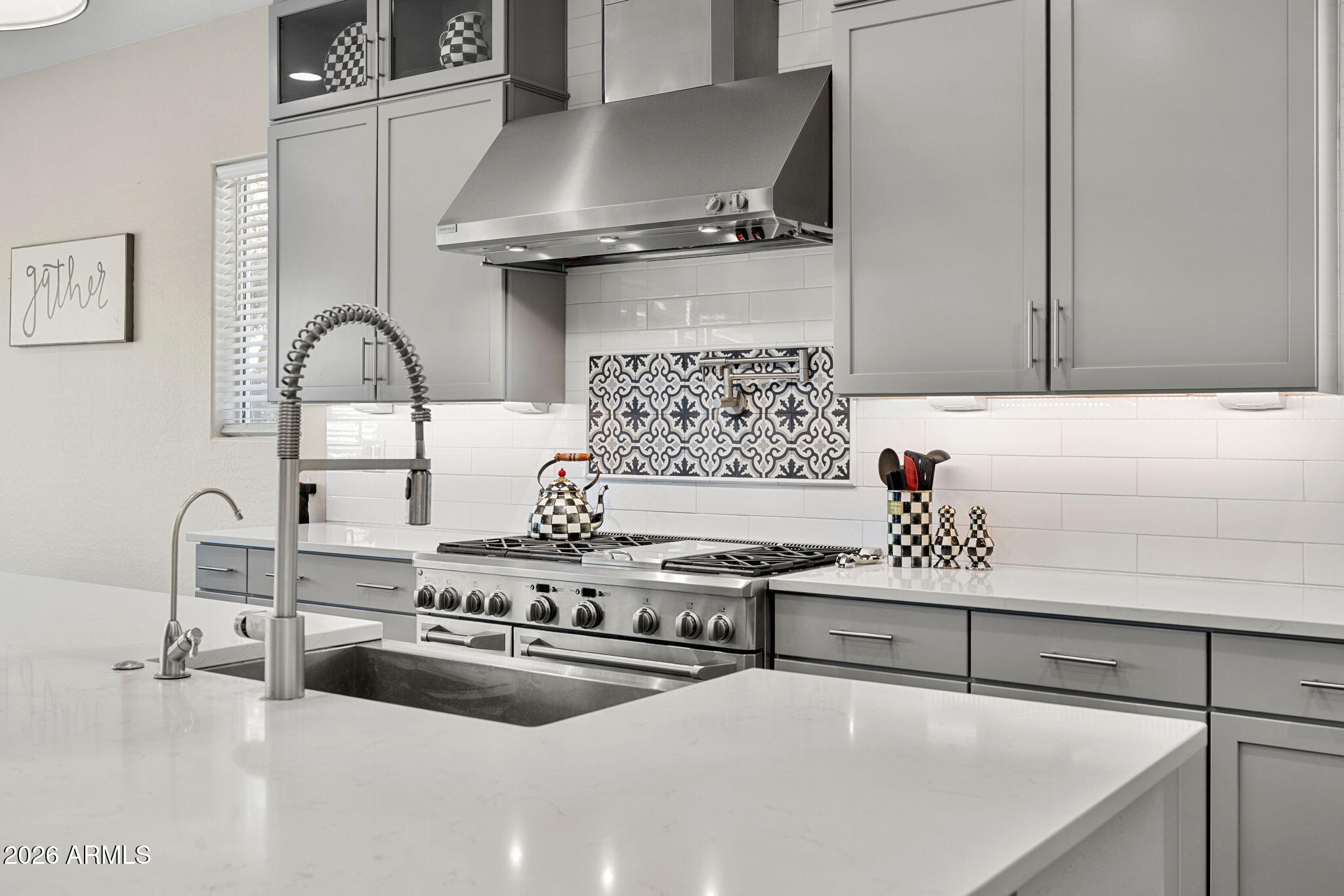 1170 East Kensington Road Gilbert, AZ 85297 - Photo 14 of 66 22-web-or-mls-1170-e-kensington-rd