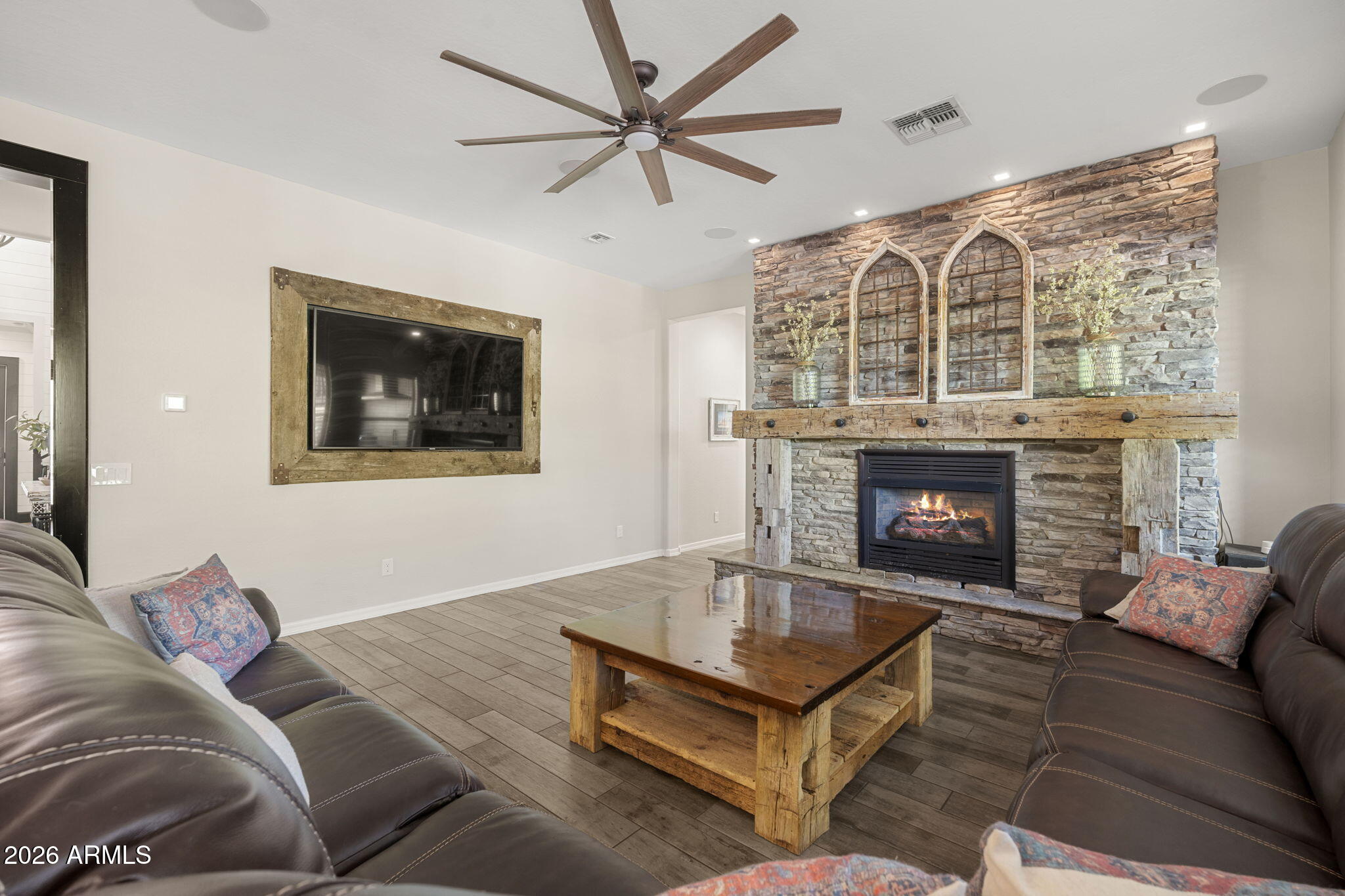 1170 East Kensington Road Gilbert, AZ 85297 - Photo 20 of 66 17-web-or-mls-1170-e-kensington-rd