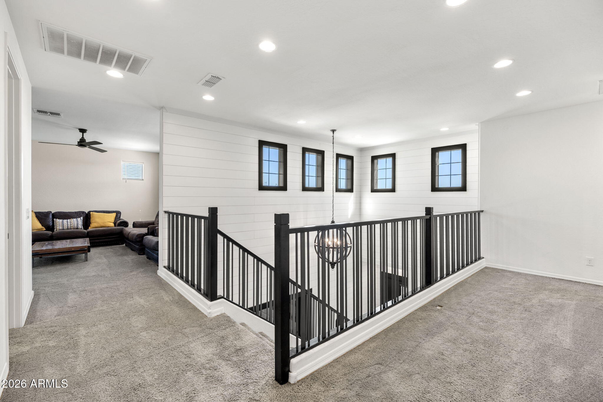 1170 East Kensington Road Gilbert, AZ 85297 - Photo 27 of 66 28-web-or-mls-1170-e-kensington-rd