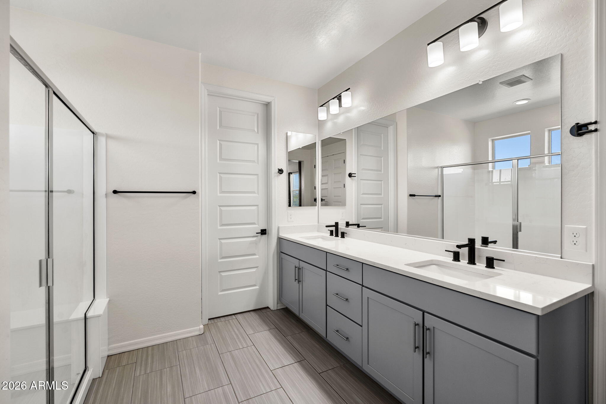 1170 East Kensington Road Gilbert, AZ 85297 - Photo 37 of 66 41-web-or-mls-1170-e-kensington-rd