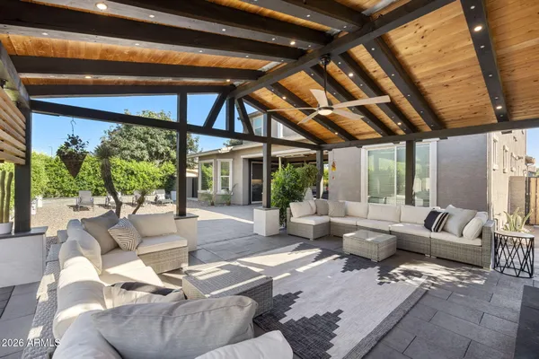 $1,130,000 | 1170 East Kensington Road, Gilbert, AZ 85297