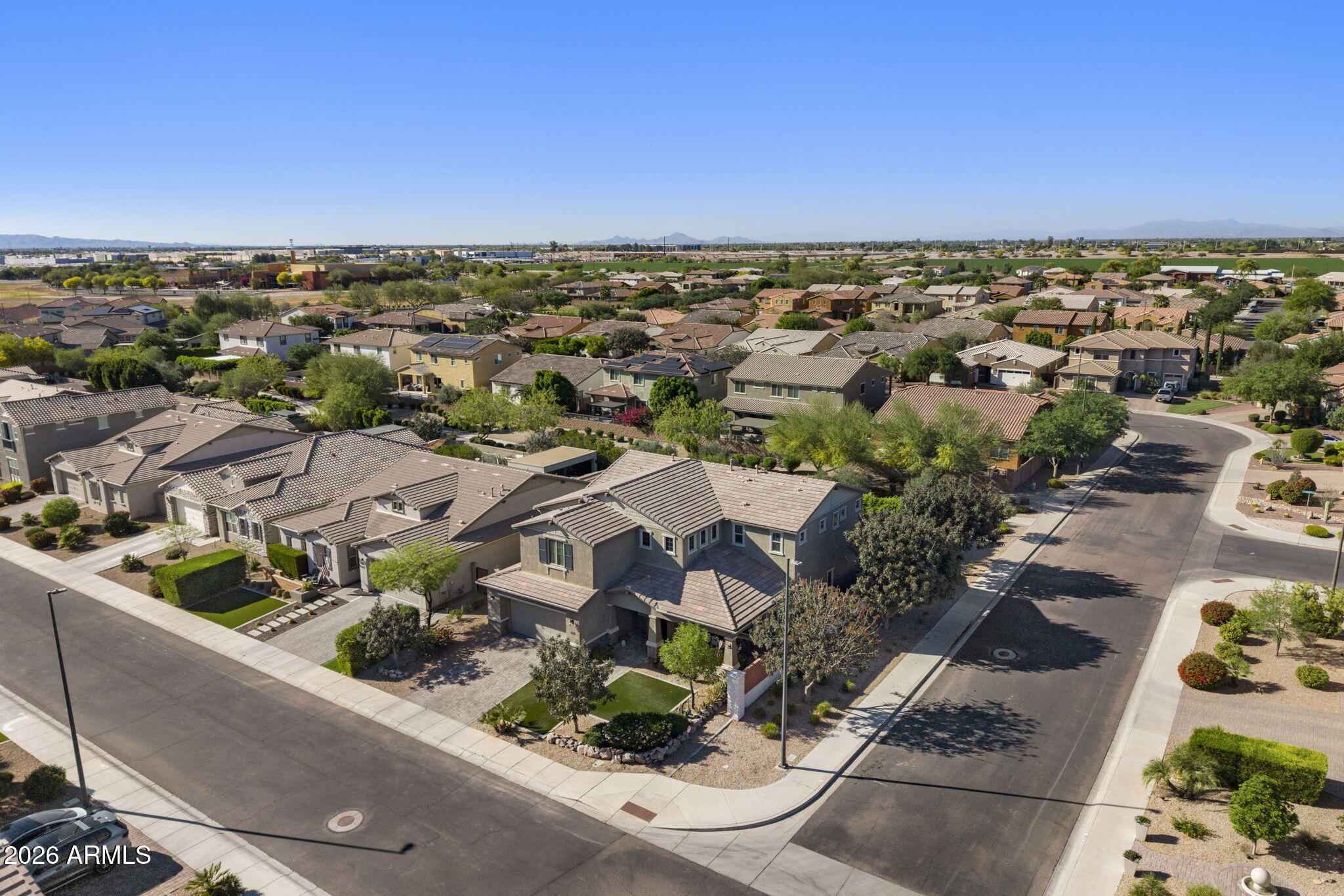 1170 East Kensington Road Gilbert, AZ 85297 - Photo 53 of 66 75-web-or-mls-1170-e-kensington-rd