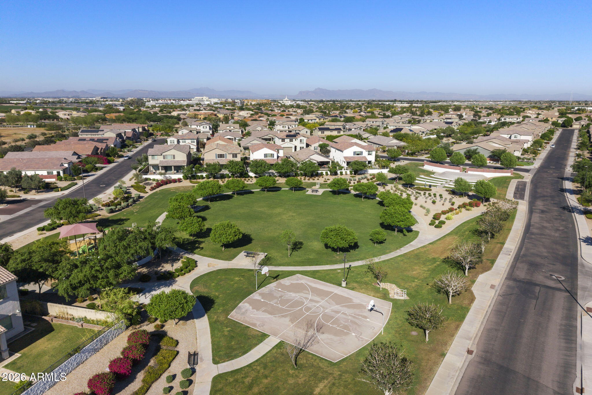 1170 East Kensington Road Gilbert, AZ 85297 - Photo 57 of 66 80-web-or-mls-1170-e-kensington-rd