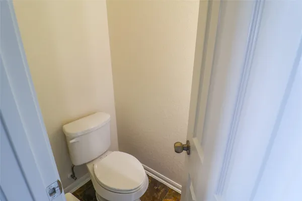 $2,700 | 10638 Dawn Pine Forest Trail, Tomball, TX 77375