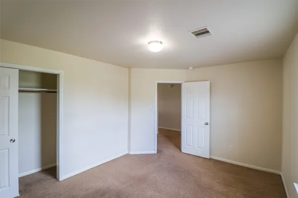 $2,700 | 10638 Dawn Pine Forest Trail, Tomball, TX 77375