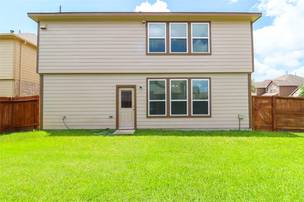 $2,700 | 10638 Dawn Pine Forest Trail, Tomball, TX 77375