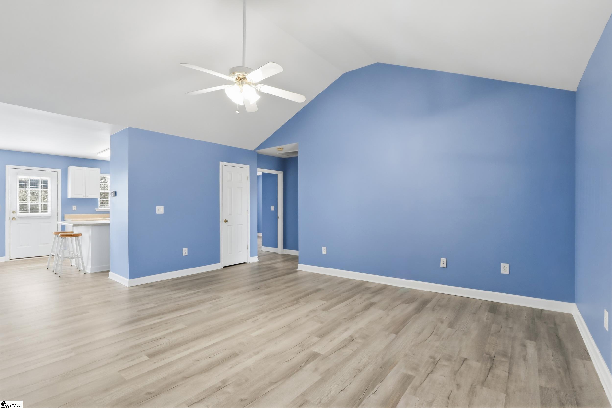 727 Old Bethel Road Moore, SC 29369 - Photo 4 of 31