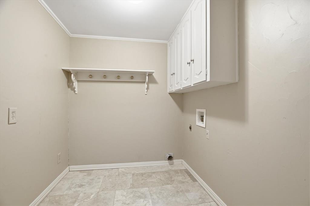 4201 Winding Way Benbrook, TX 76126 - Photo 17 of 40