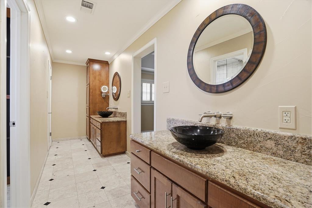 4201 Winding Way Benbrook, TX 76126 - Photo 29 of 40