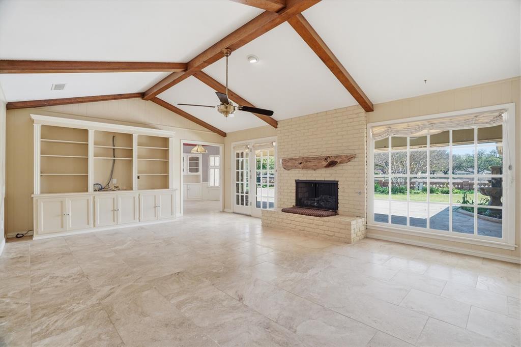 4201 Winding Way Benbrook, TX 76126 - Photo 7 of 40