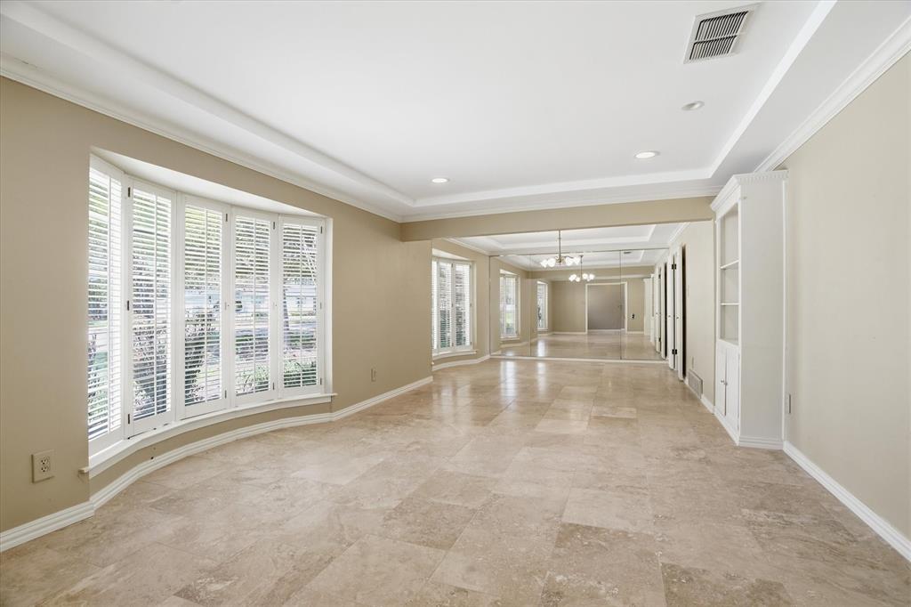 4201 Winding Way Benbrook, TX 76126 - Photo 10 of 40