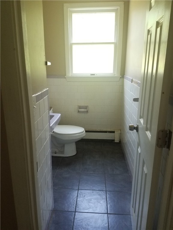 96 Brayton Road Tiverton, RI 02878 - Photo 11 of 18 96 Brayton Road Tiverton, RI 02878