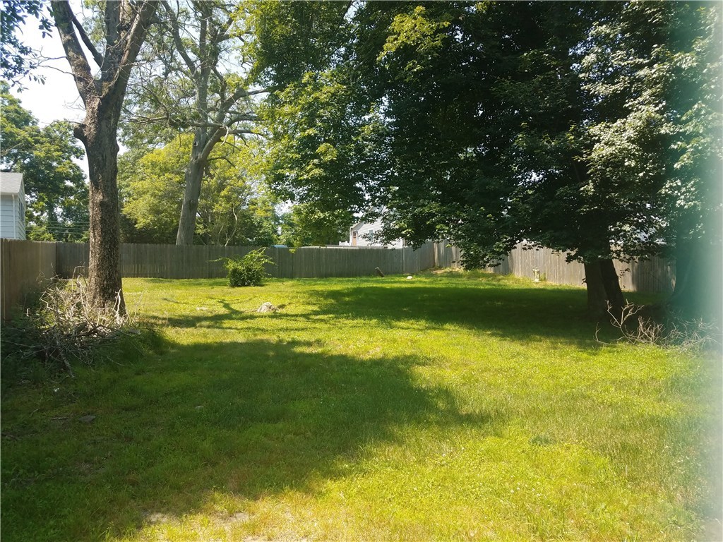 96 Brayton Road Tiverton, RI 02878 - Photo 17 of 18 96 Brayton Road Tiverton, RI 02878