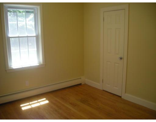 121 Chicago Street Fall River, MA 02721 - Photo 11 of 24