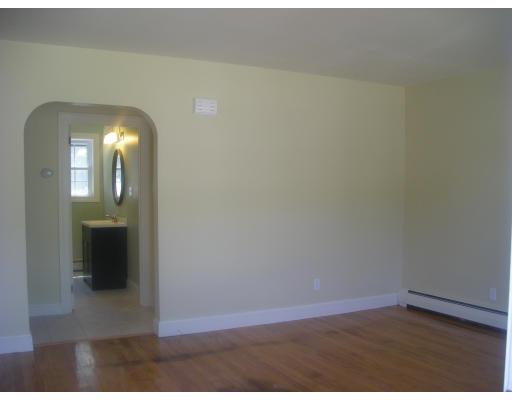 121 Chicago Street Fall River, MA 02721 - Photo 7 of 24