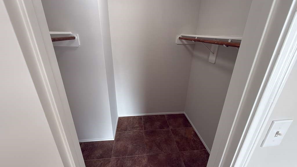 6622 Sutton Meadows Drive Houston, TX 77086 - Photo 24 of 45 a view of closet