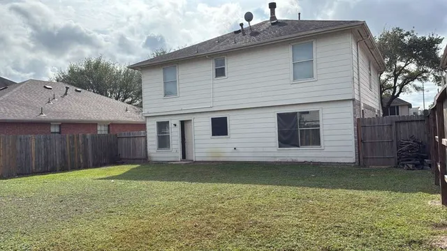 $260,000 | 6622 Sutton Meadows Drive, Houston, TX 77086