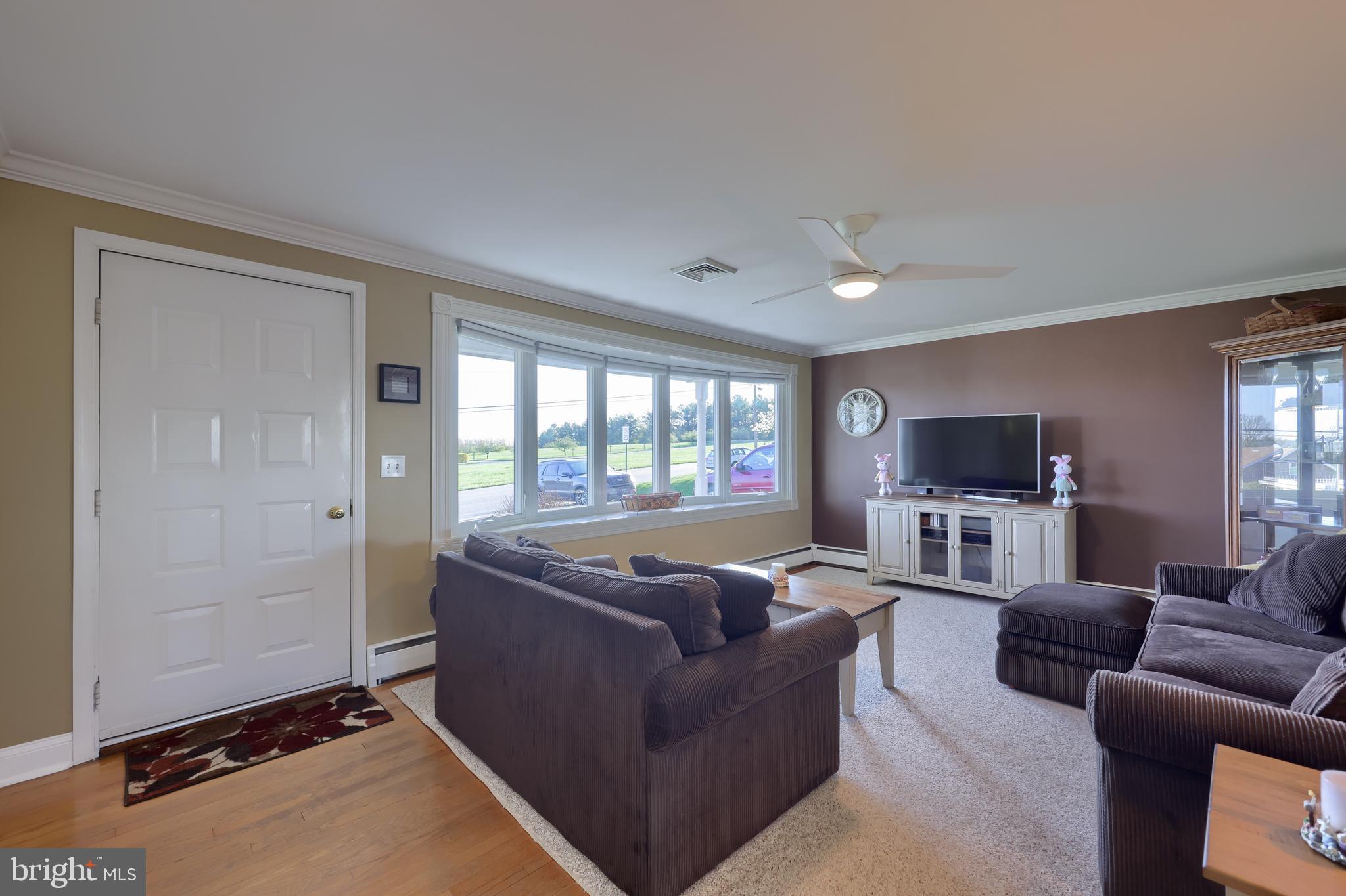 110 Reehling Road New Freedom, PA 17349 - Photo 3 of 44 Gallery Image 3