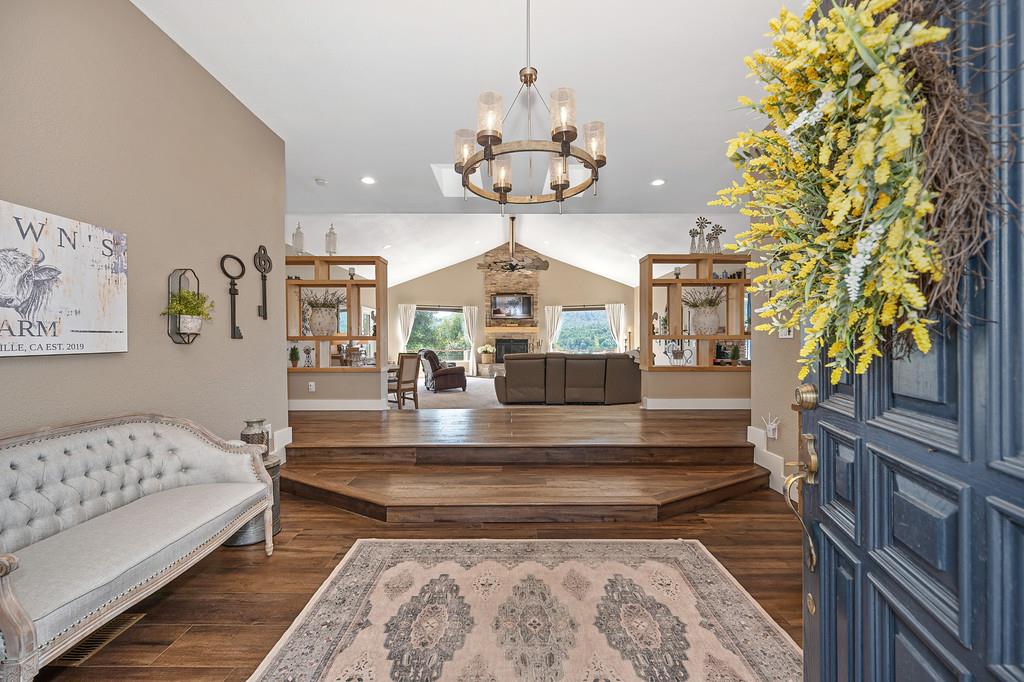 3716 Murphy Ranch Road Placerville, CA 95667 - Photo 17 of 87 Beautiful Entry!
