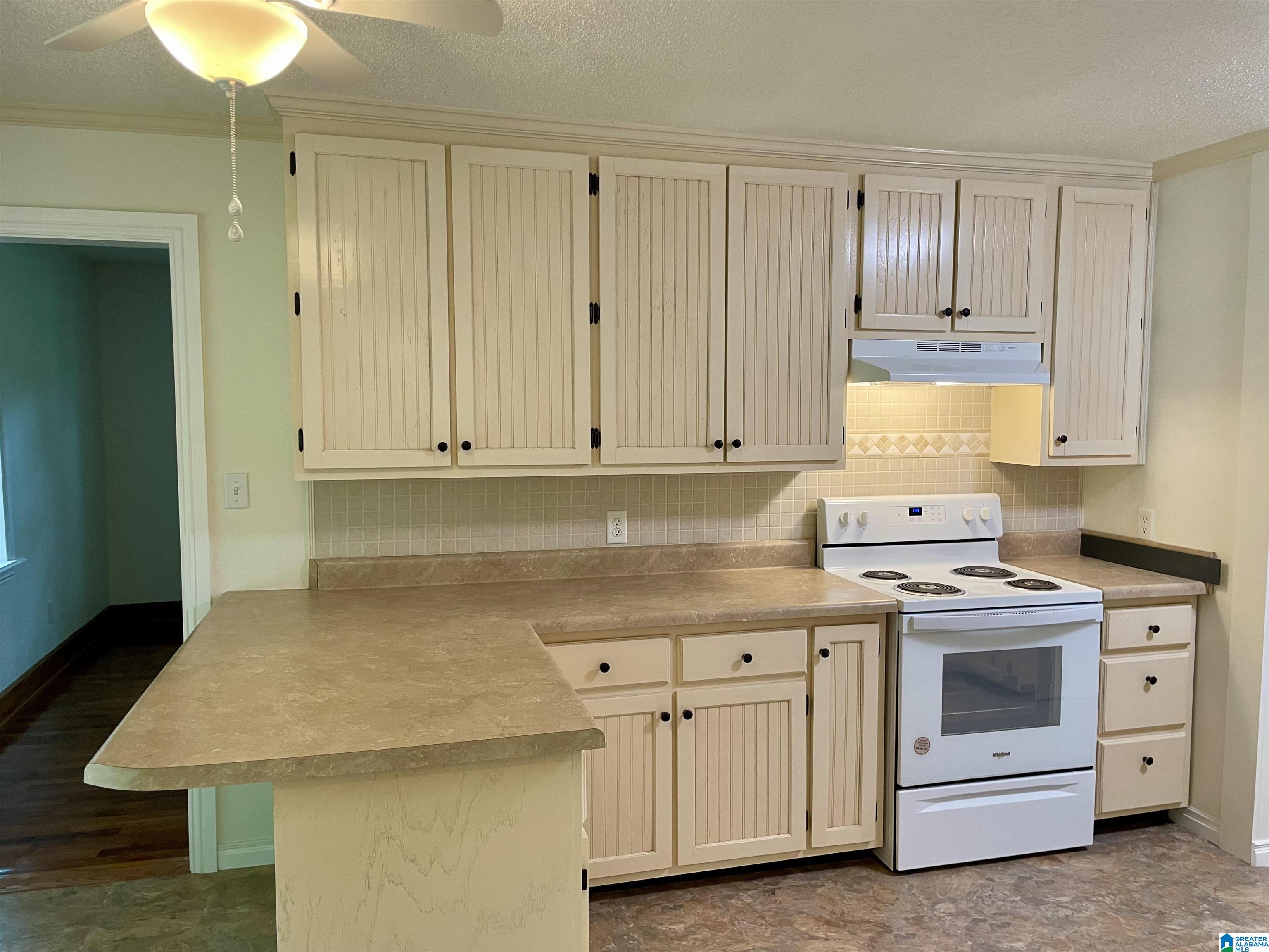658 Odum Road Gardendale, AL 35071 - Photo 11 of 33