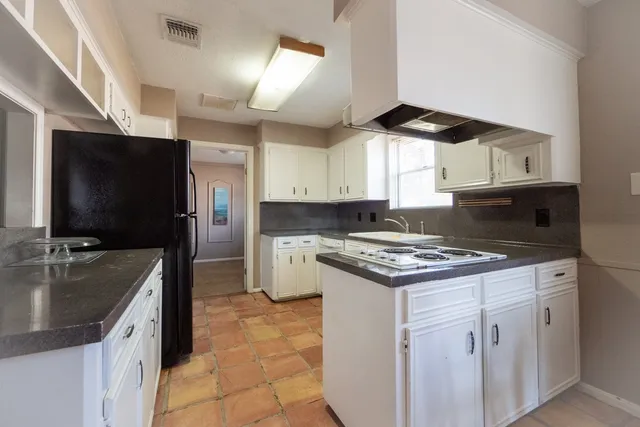 $235,000 | 11607 High Star Drive, Houston, TX 77072