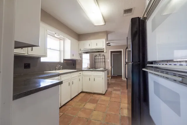 $235,000 | 11607 High Star Drive, Houston, TX 77072