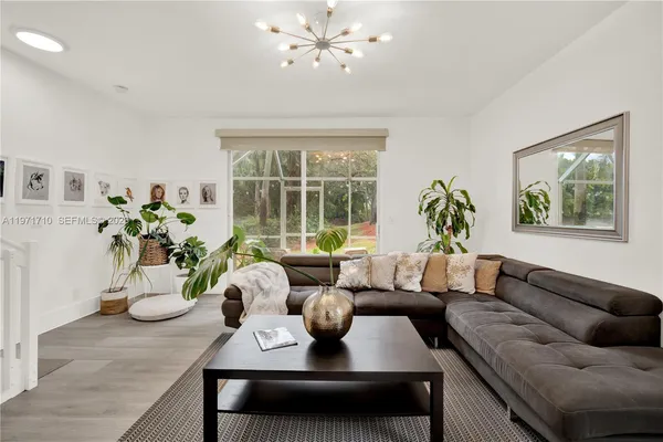 $3,800 | 1516 Veracruz Lane, Unit 63, Weston, FL 33327