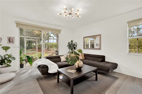 $3,800 | 1516 Veracruz Lane, Unit 63, Weston, FL 33327