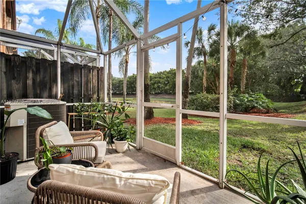 $3,800 | 1516 Veracruz Lane, Unit 63, Weston, FL 33327