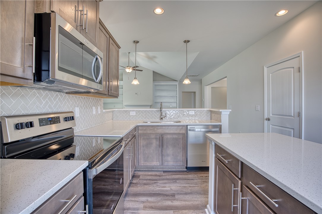 204 Bellflower Lane Pendleton, SC 29670 - Photo 18 of 44 Kitchen