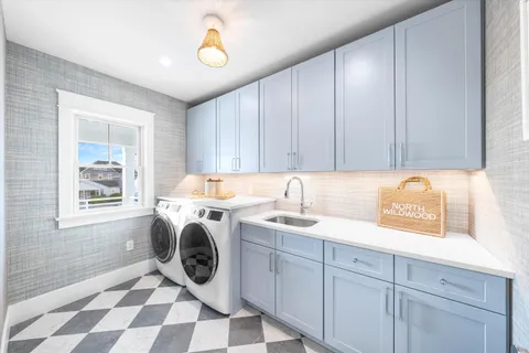 $2,999,000 | 911 Surf Avenue, North Wildwood, NJ 08260