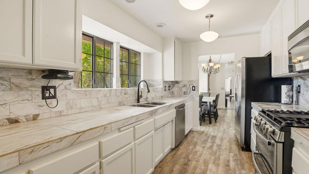 17363 Felipe Road Ramona, CA 92065 - Photo 12 of 31