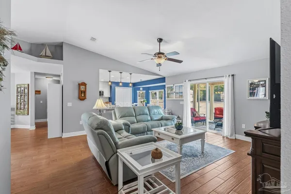 $400,000 | 8274 Highway 89, Milton, FL 32570