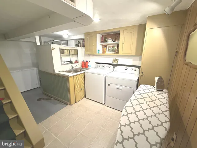 $299,900 | 127 South Arnold Street, Maytown, PA 17550