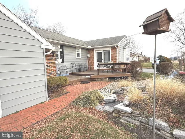 $299,900 | 127 South Arnold Street, Maytown, PA 17550