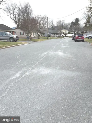 $299,900 | 127 South Arnold Street, Maytown, PA 17550