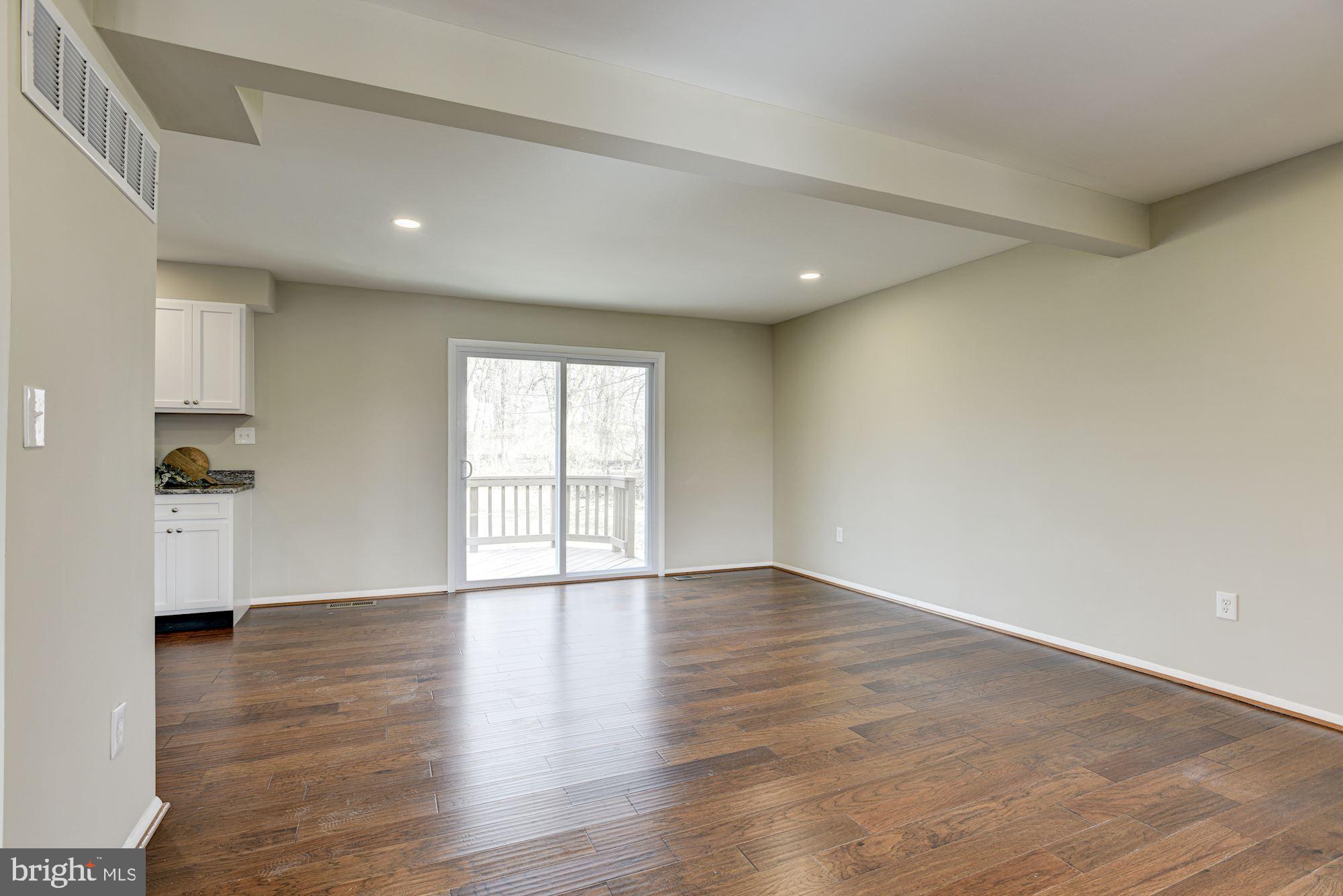3941 Carthage Road Randallstown, MD 21133 - Photo 13 of 33 Family Room