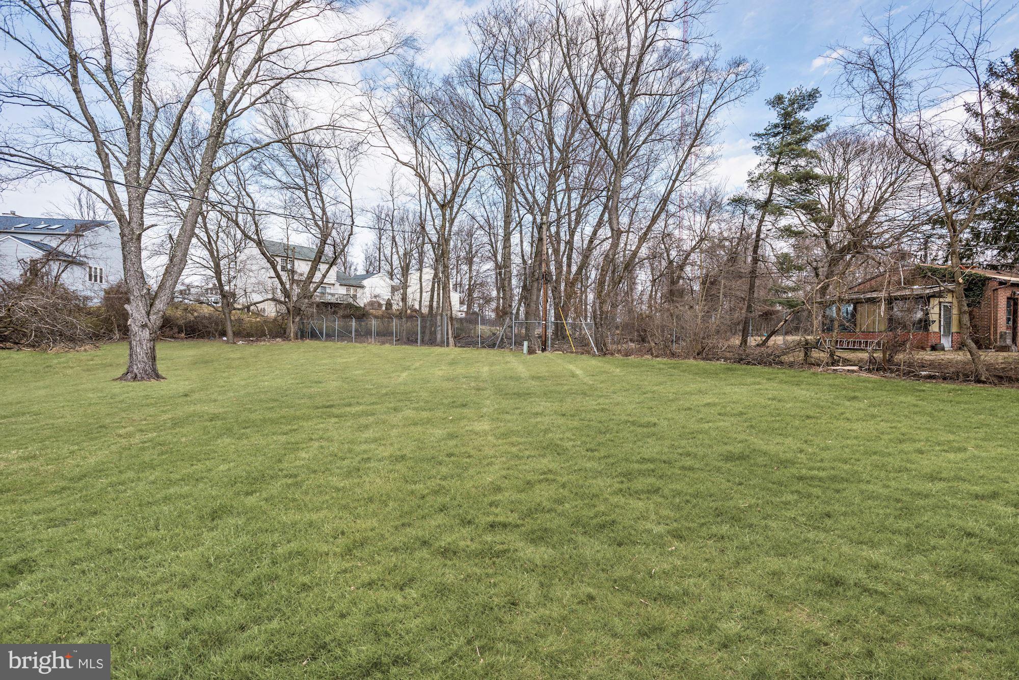 3941 Carthage Road Randallstown, MD 21133 - Photo 29 of 33 Rear Yard