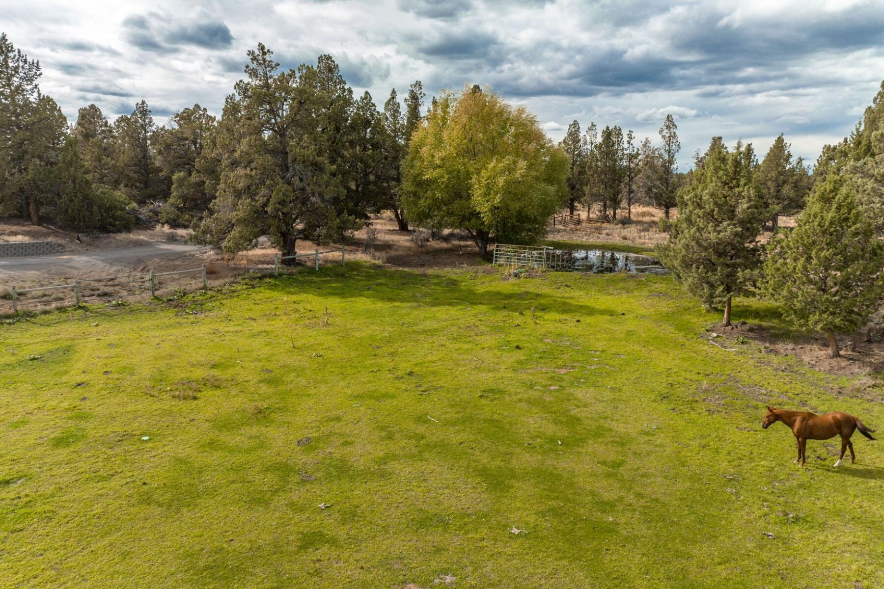 61670 Teal Road Bend, OR 97702 - Photo 35 of 36 batch_3561670TealRd