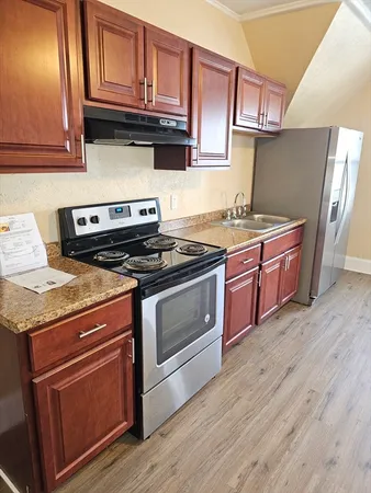 $2,200 | 25 Lester Street, Unit 3, Fall River, MA 02724