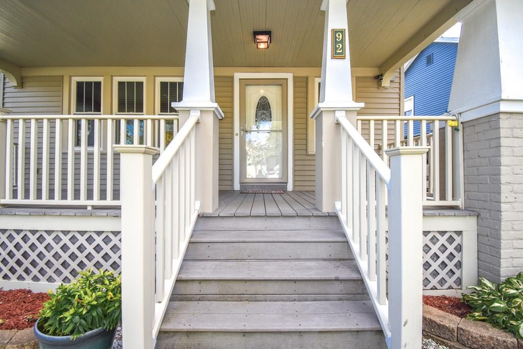 92 Corona Street Springfield, MA 01104 - Photo 2 of 29 Gallery Image 2