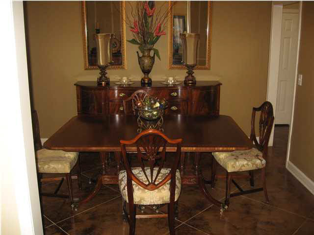 124 Lake Ridge Drive Madison, MS 39110 - Photo 10 of 16 Dining Room looking from Foyer