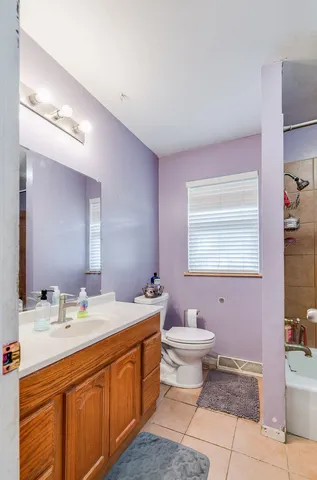 $370,000 | 12106 Baker Terrace, Woodstock, IL 60098