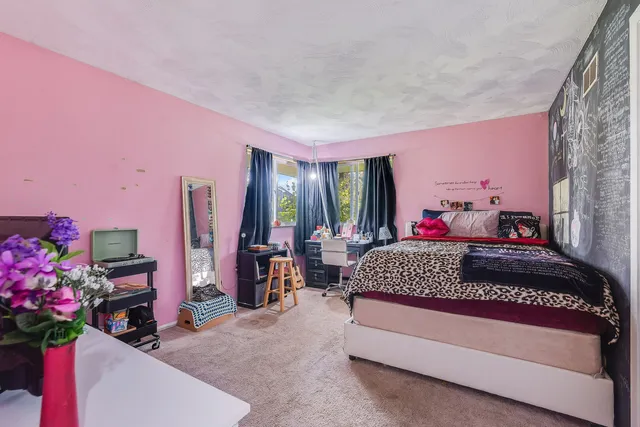 $370,000 | 12106 Baker Terrace, Woodstock, IL 60098