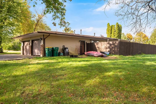 $370,000 | 12106 Baker Terrace, Woodstock, IL 60098