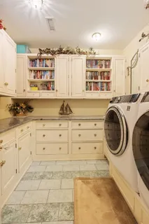 a picture of floor plan