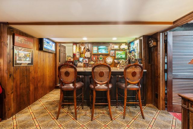 $4,500,000 | Undisclosed Address, Hinsdale, IL 60521