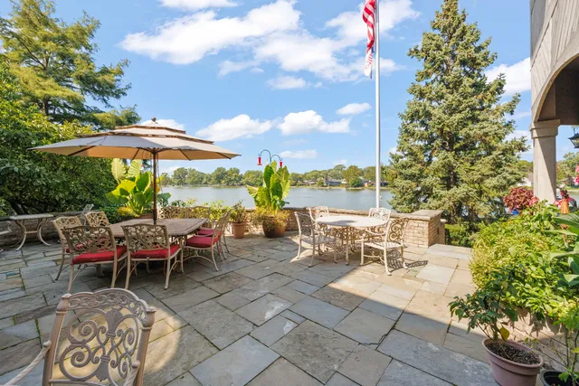 $4,500,000 | 561 West 58th Street, Hinsdale, IL 60521