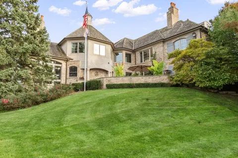 $4,795,000 | 561 West 58th Street, Hinsdale, IL 60521